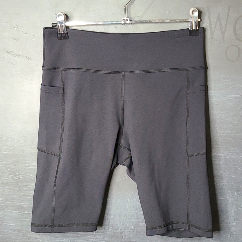 ZYIA Black Light n Tight Pocket Hustle Shorts